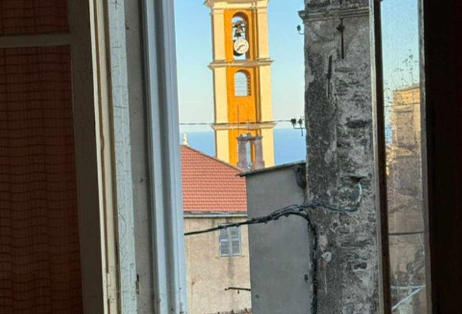 Au plein coeur du village de Cervione et à 10 minutes de la plage — photo 1