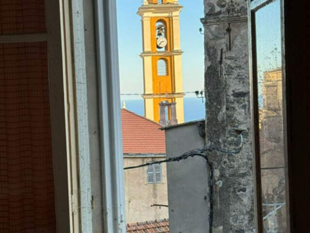 Au plein coeur du village de Cervione et à 10 minutes de la plage — photo du bien
