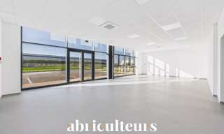 Commerce  600 m² à vendre à Chartres (28000)