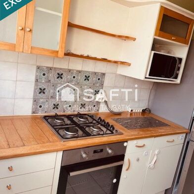 Appartement 4 pièces 105000 €