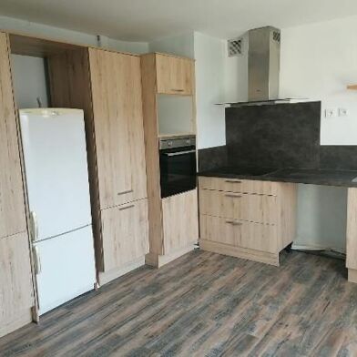 Appartement 2 pièces 731 €