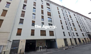 Garage  12 m² à vendre à Marseille 5 (13005)