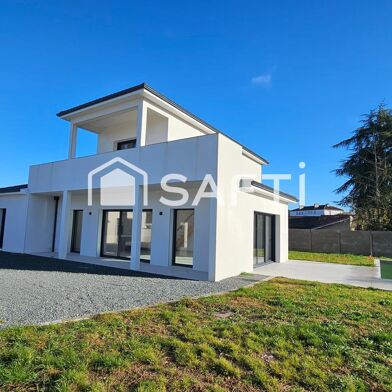 Maison 5 pièces 552100 €