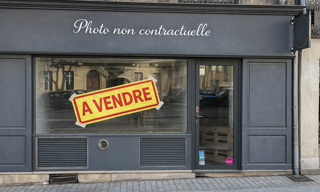 Divers  67 m² à vendre à Nîmes (30000)