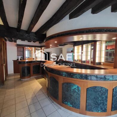 Maison 15 pièces 143000 €