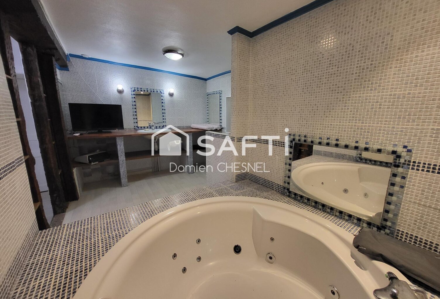 Grande maison 295m² 7 chambres — photo 1