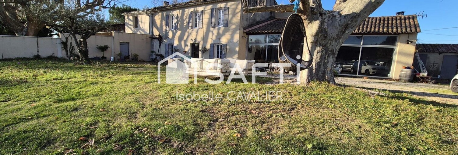 Maison 8 Pièces 255 m² à vendre à Mollégès (13940)