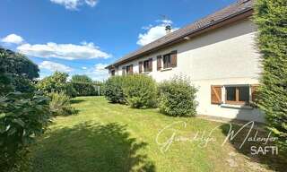 Maison 8 Pièces 192 m² à vendre à Chamblay (39380)