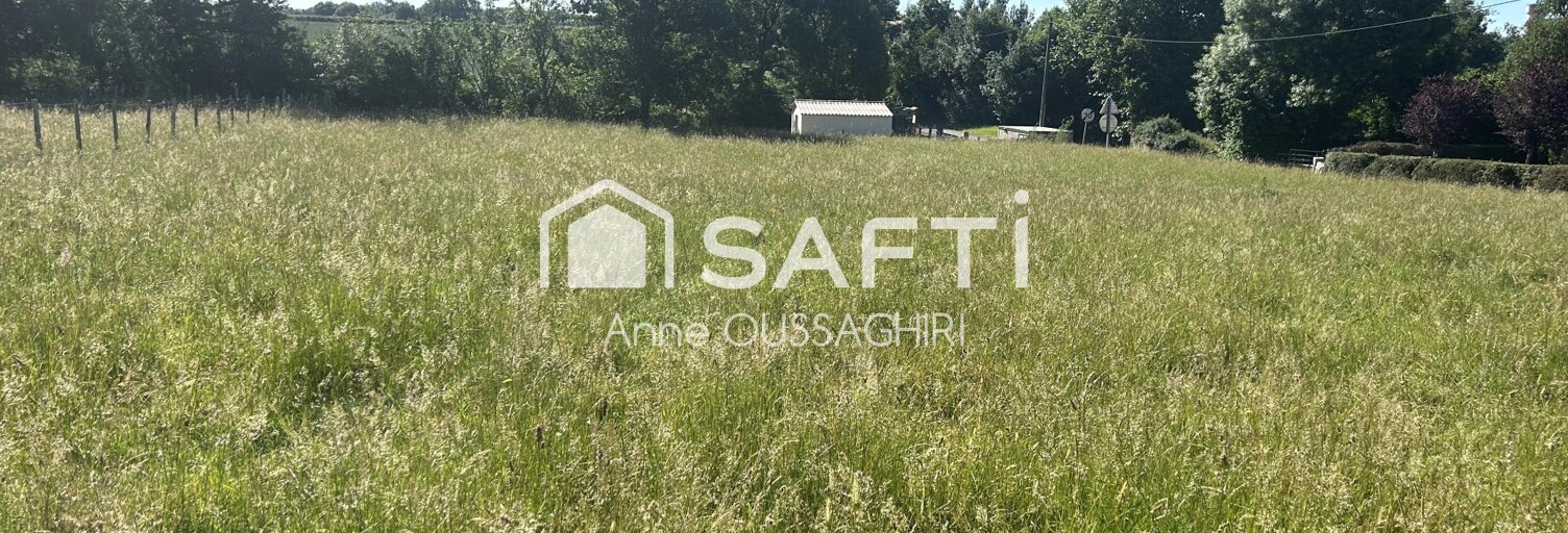 Terrain  1636 m² à vendre à Saint-Martin-de-Saint-Maixent (79400)