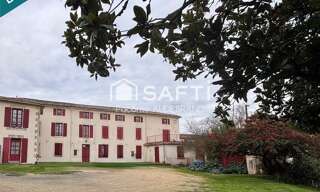 Immeuble  640 m² à vendre à Champdeniers (79220)