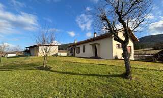 Immeuble  148 m² à vendre à Groissiat (01100)