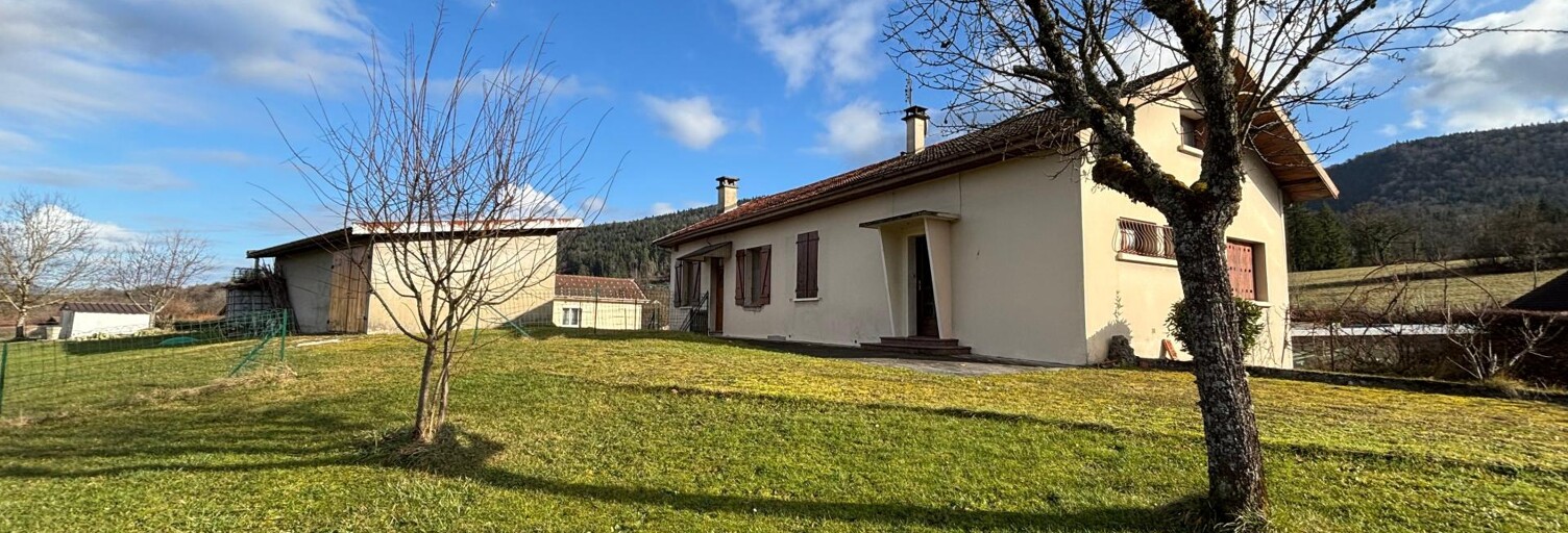 Immeuble  148 m² à vendre à Groissiat (01100)