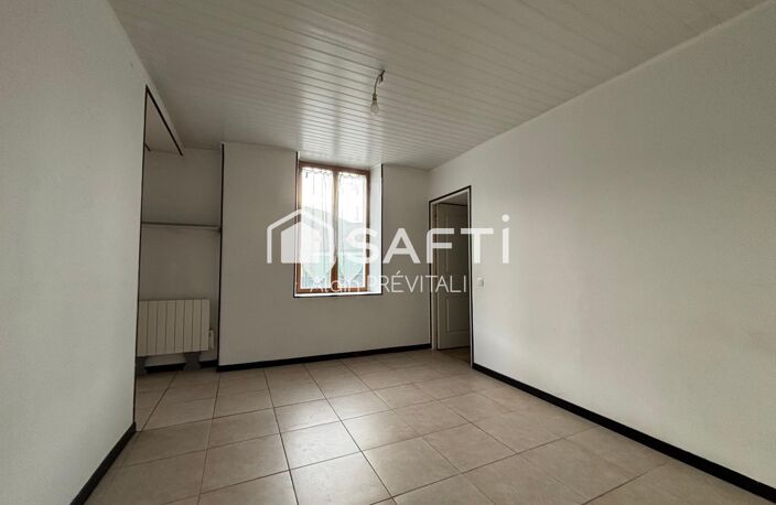 Trois appartements, un garage implanté sur un terrain de 929 m² — photo 3