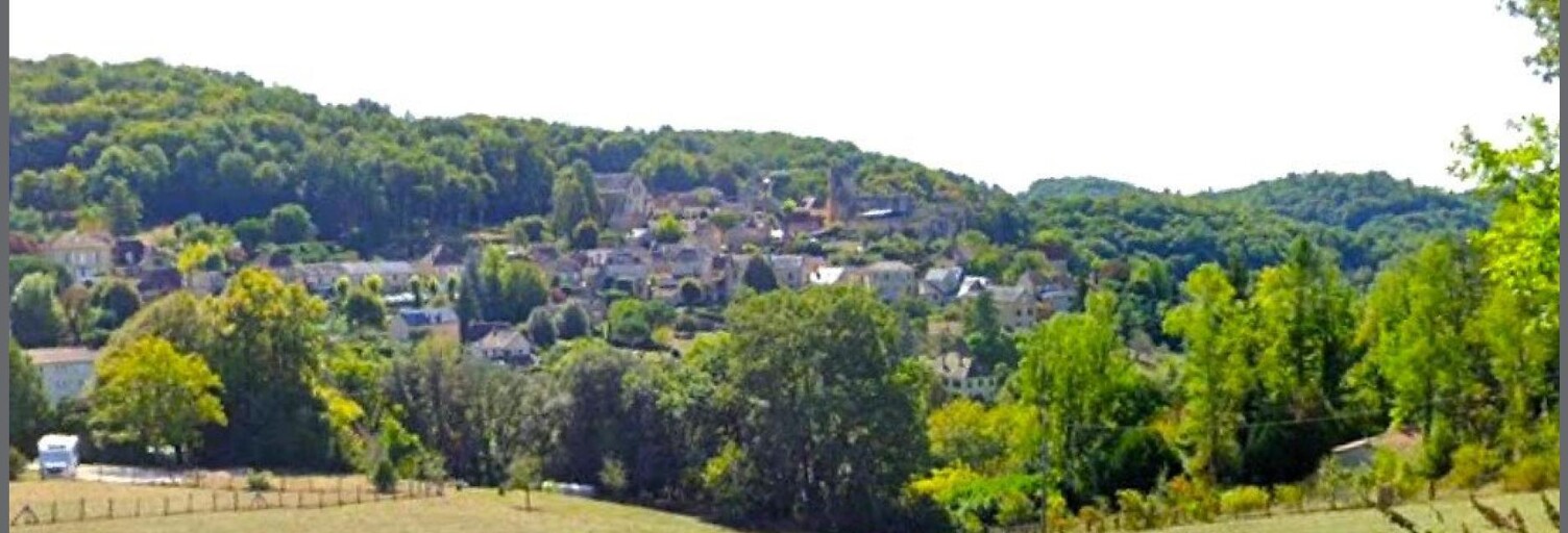 Terrain  4275 m² à vendre à Carlux (24370)