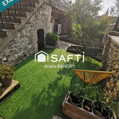 Maison 6 pièces 160000 €