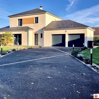 Maison 7 pièces 425000 €