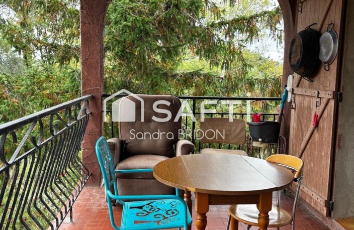 villa avec grand jardin de 7300 m² — photo 3