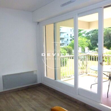 Appartement 2 pièces 710 €