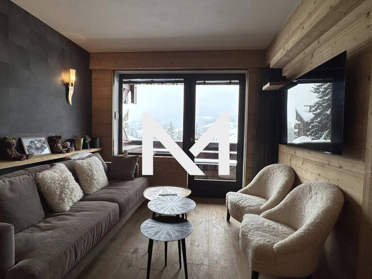MEGEVE T3 AVEC TERRASSE ET STATIONNEMENTS — photo 1