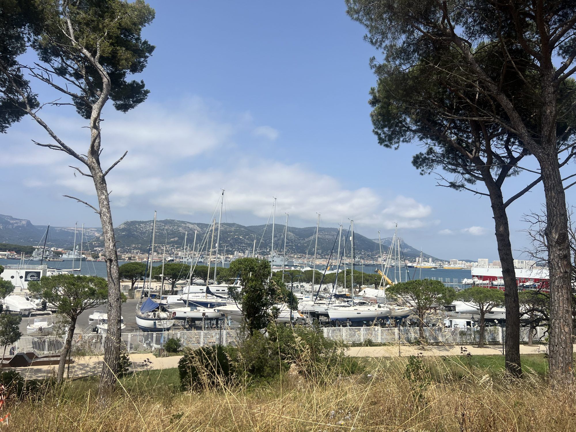Agence immobilière de Sajatim