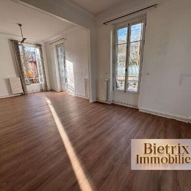 Maison 6 pièces 449000 €