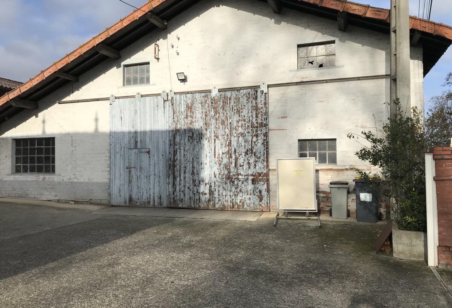 Bâtiments industriels ou de stockage d'une surface de 464 m2 — photo 1