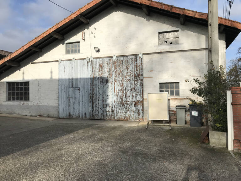 Bâtiments industriels ou de stockage d'une surface de 464 m2 — photo 1