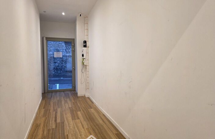 Appartement - 53m² - Reims — photo 3