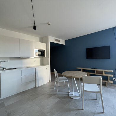 Appartement 1 pièces 814 €