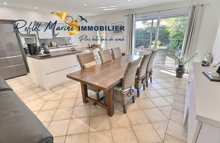 Saint Cyr Sur Mer : Au calme Maison T5 proche mer et village — photo 2