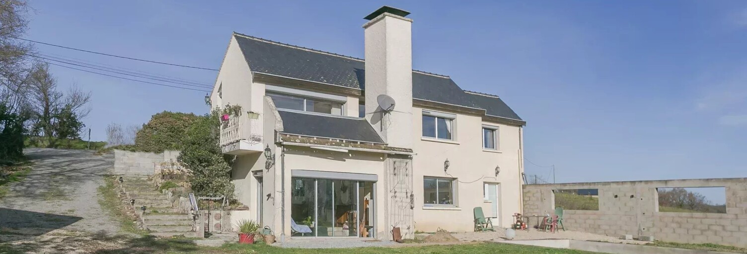 Maison 7 Pièces 120 m² à vendre à Saint-André-de-Najac (12270)