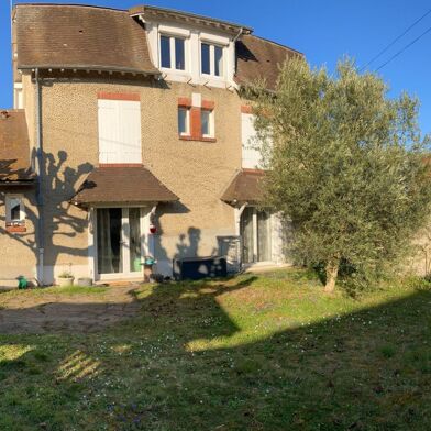 Maison 8 pièces 385000 €