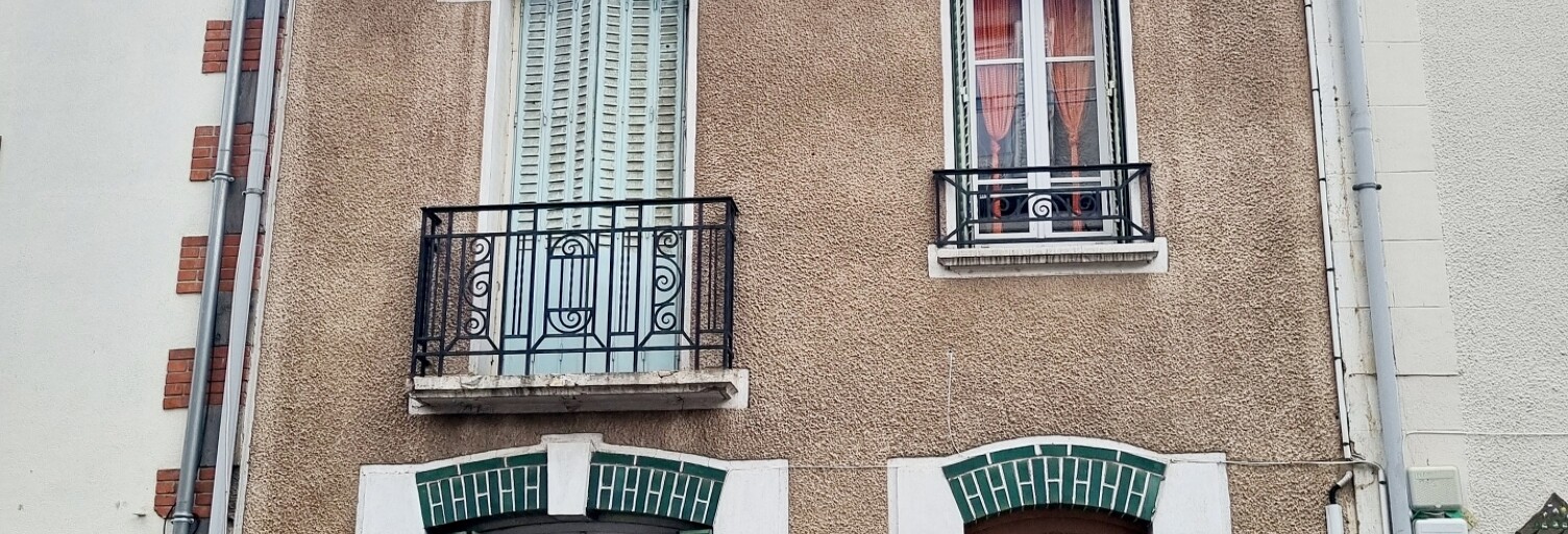 Immeuble  130 m² à vendre à La Bourboule (63150)