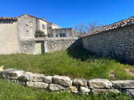 Propriété de 235m2 7p avec une remise de 150m2 et deux garages  de 40m2 — photo 2