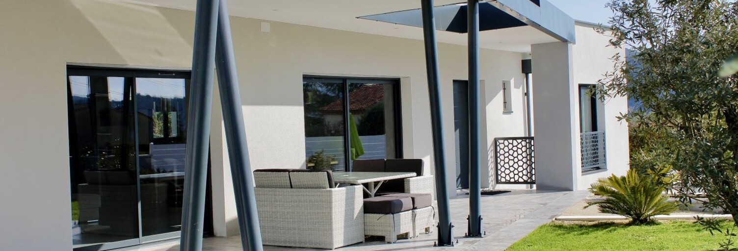 Maison 5 Pièces 126 m² à vendre à Vallon-Pont-d'Arc (07150)