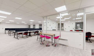 Bureau  282 m² à louer à Écully (69130)