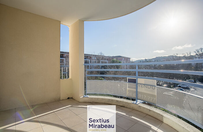 Aix Sud - T3 avec terrasse, ascenseur et parking ! — photo 2