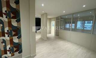 Bureau  241 m² à louer à Lyon 6 (69006)