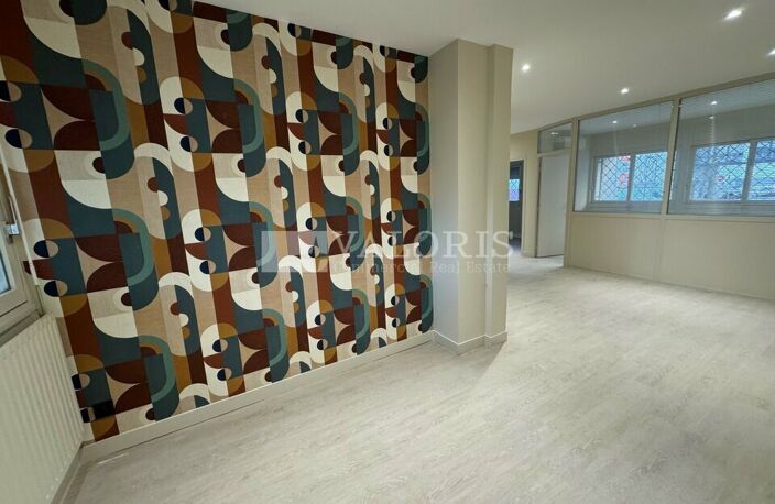 BUREAUX à LOUER — photo 2