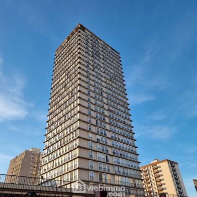 Appartement 4 pièces 146100 €