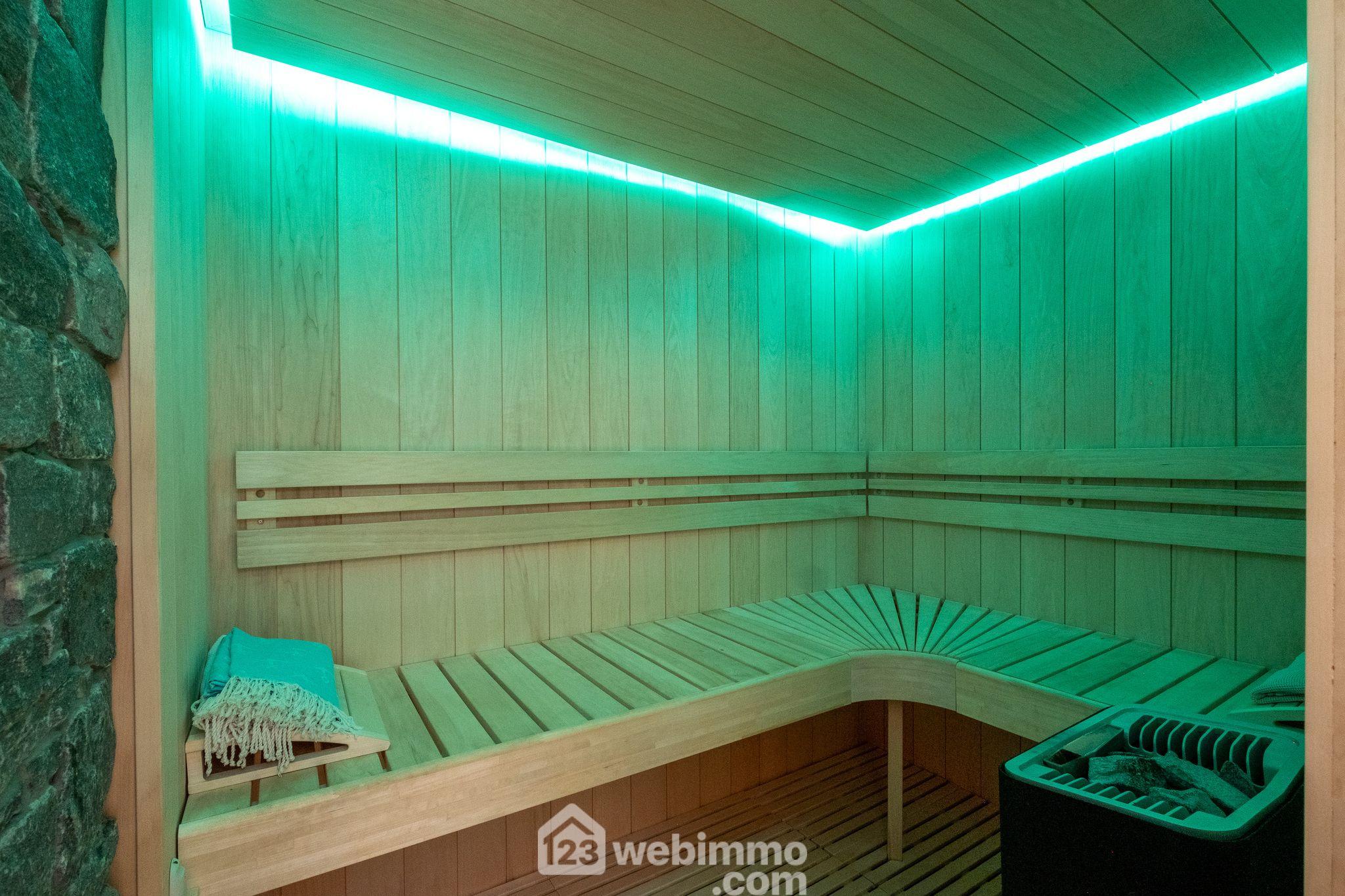 Photo Chalet - 150m² - Notre-Dame-de-Bellecombe image 3/4