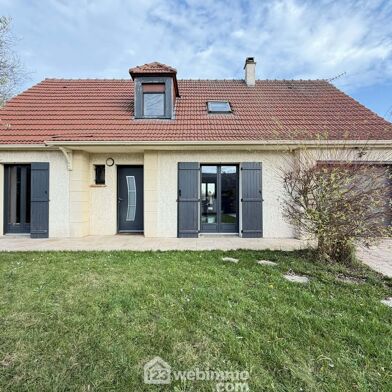 Maison 6 pièces 208300 €