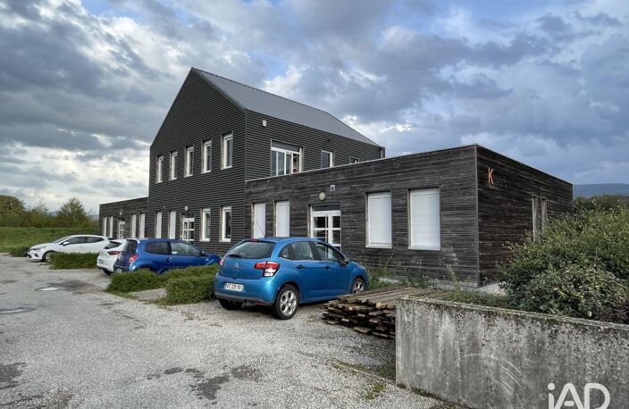 Location Bureaux 112 m&sup2; — photo 2