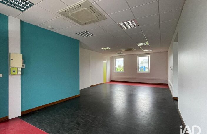 Location Bureaux 112 m&sup2; — photo 3