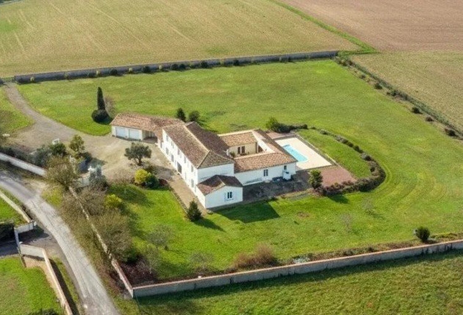 Maison — photo 1