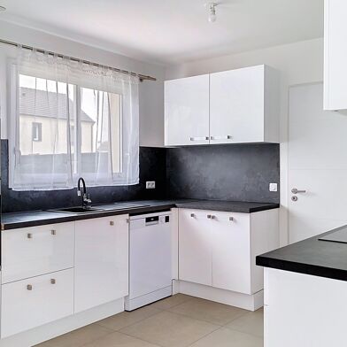 Maison 4 pièces 302000 €