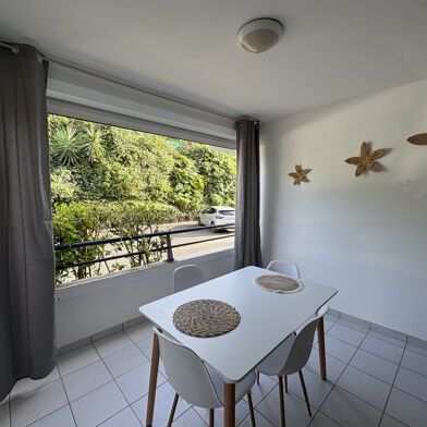 Appartement 2 pièces 930 €