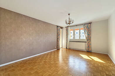 Appartement 4 pièces 280000 €