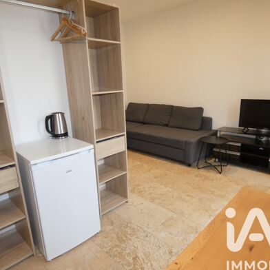 Immeuble  306500 €