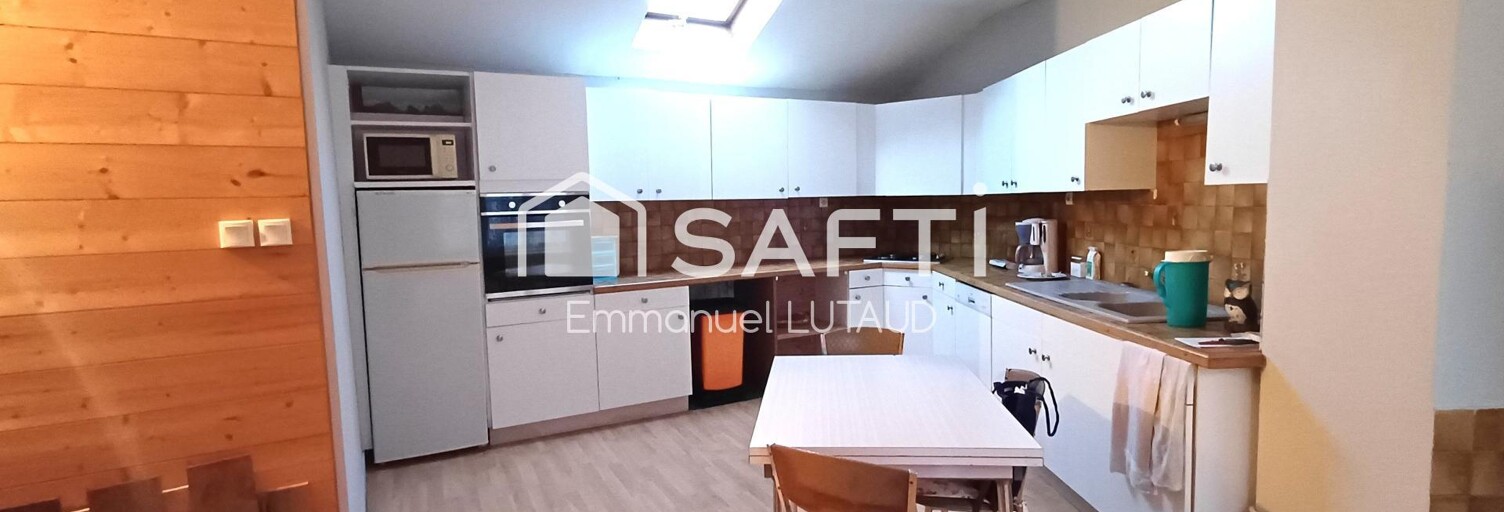 Immeuble  90 m² à vendre à Cloyes-les-Trois-Rivières (28220)